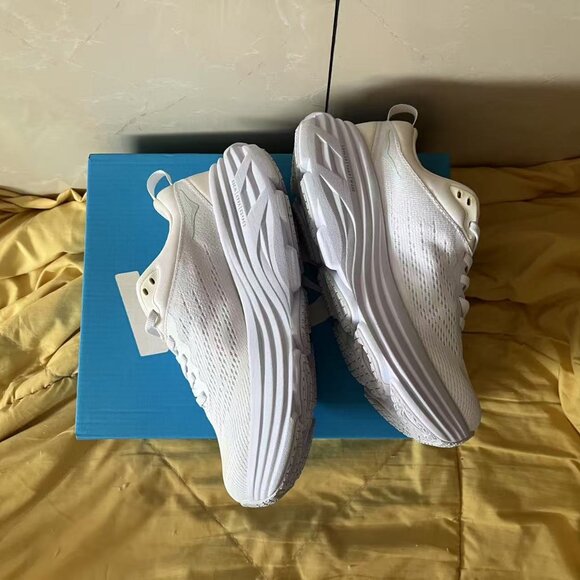 Hoka One One Bondi white running shoes - Picture 4 of 8